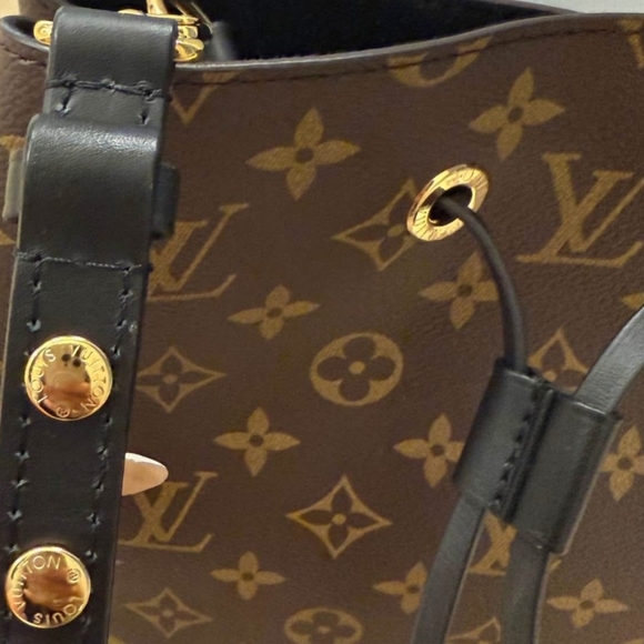 Louis Vuitton shoulder bag - Picture 4 of 5